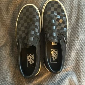 EUC Black on Black Vans, size 6.5/mens, 8/womens